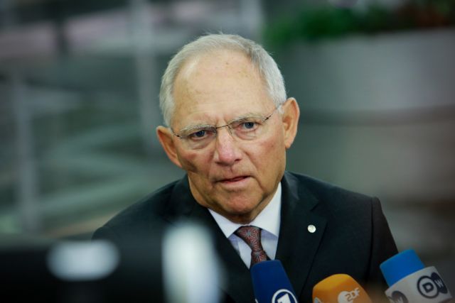 Σόιμπλε: «Η ευρωζώνη θα κάνει τα πάντα για να αποφύγει οποιονδήποτε κίνδυνο μετάδοσης της ελληνικής κρίσης»