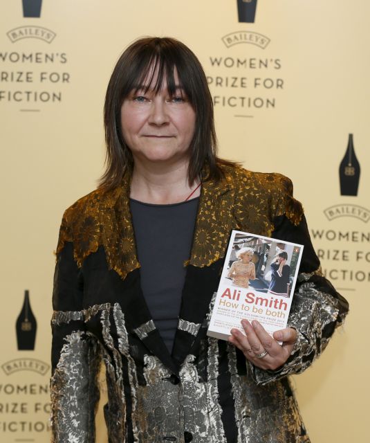Στην Αλι Σμιθ το βραβείο γυναικείας λογοτεχνίας