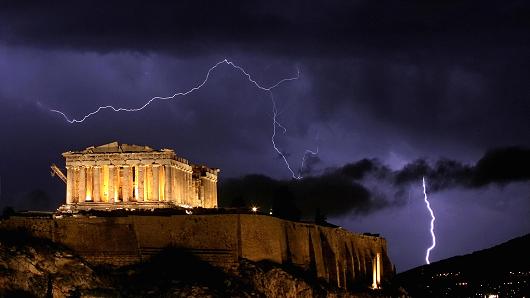 Η χρεοκοπία της Ελλάδας θα κόστιζε 305 δισ. ευρώ στην Ευρωζώνη