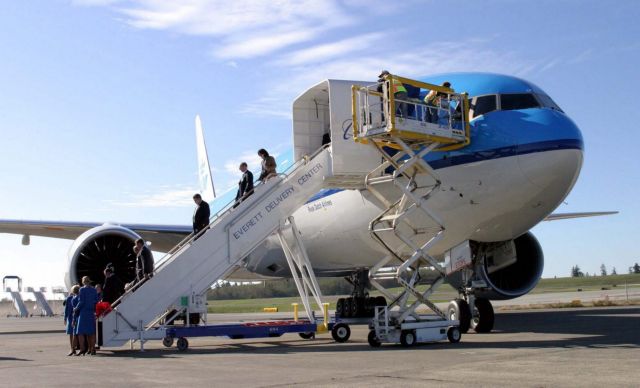 Αναγκαστική προσγείωση για πτήση της KLM Αθήνα – Αμστερνταμ