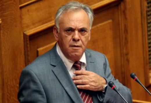 Δραγασάκης: «Ποτέ δεν είπα για αποδοχή συμφωνίας ή ακύρωση δημοψηφίσματος»
