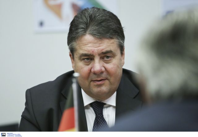 Αιχμές Γκάμπριελ κατά Σόιμπλε: «Ενημερώθηκα πολύ γενικά για το σχέδιο προσωρινού Grexit»