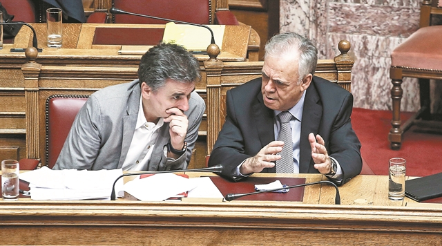 Βόμβες για τις τράπεζες