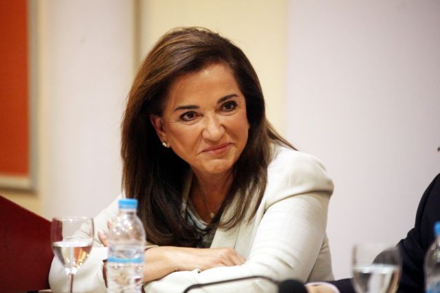 Ντόρα Μπακογιάννη: «Η ίδια η Βουλή έχει ξεγράψει την Κωνσταντοπούλου»