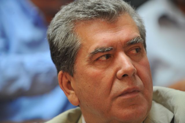Κυβέρνηση με πρόσωπα ευρείας αποδοχής προτείνει ο Αλέξης Μητρόπουλος