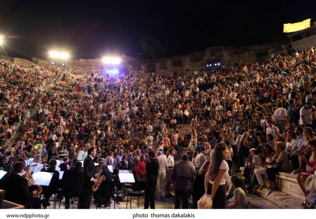 Φεστιβάλ Αθηνών: Ακυρώσεις παραστάσεων λόγω δημοψηφίσματος