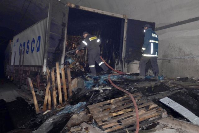 Εισαγγελική παρέμβαση για το ατύχημα στη σιδηροδρομική σήραγγα των Τεμπών