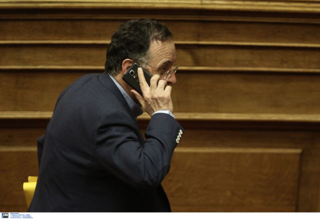 Επαφές βουλευτών της Αριστερής Πλατφόρμας του ΣΥΡΙΖΑ με κυβερνητικά στελέχη