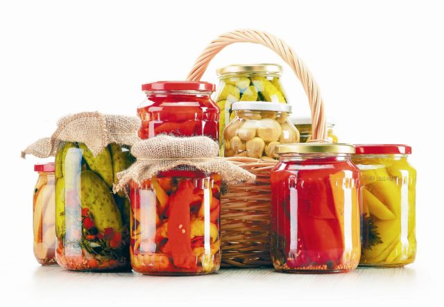 Όλα τα λαχανικά στο βάζο