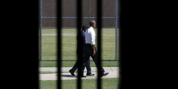 Ομπάμα: Ο πρώτος πρόεδρος των ΗΠΑ που επισκέφτηκε φυλακή