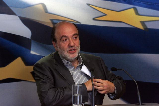 Νέα φορολογικά νομοσχέδια προαναγγέλλει ο αναπληρωτής υπουργός Οικονομικών Τρύφων Αλεξιάδης