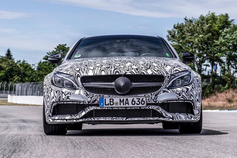 Mercedes-AMG C-Class Coupe: Λίγο πριν την αποκάλυψη του