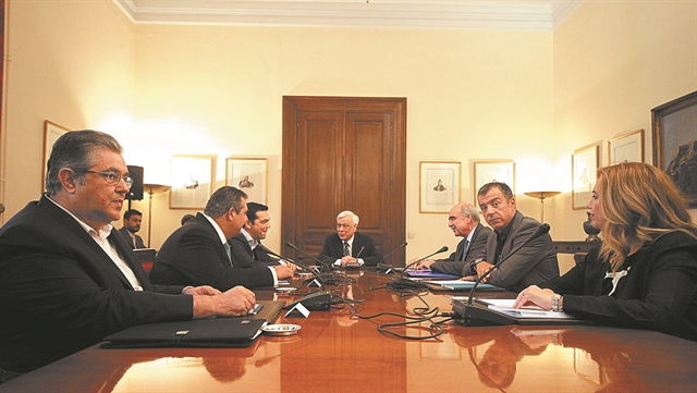 Ψάχνοντας για κορόιδα