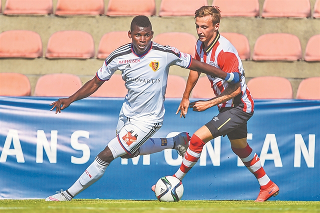 Προβάδισμα ο ΑΠΟΕΛ, θρίλερ στη Βασιλεία