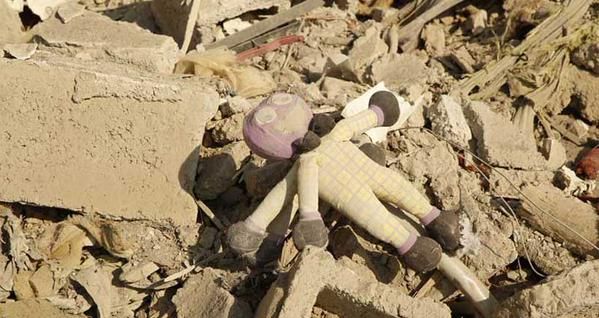 Νεκροί και ερείπια από τουρκική αεροπορική επιδρομή σε κουρδικό χωριό στο βόρειο Ιράκ