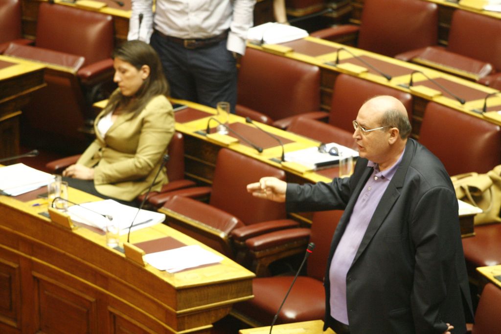 Με το βλέμμα στην επόμενη μέρα για τον ΣΥΡΙΖΑ μετά τον «εμφύλιο» στη Βουλή