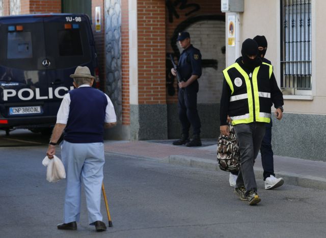 Αντιτρομοκρατική επιχείρηση με 14 συλλήψεις για την εξάρθρωση δικτύου τζιχαντιστών σε Μαδρίτη και Μαρόκο