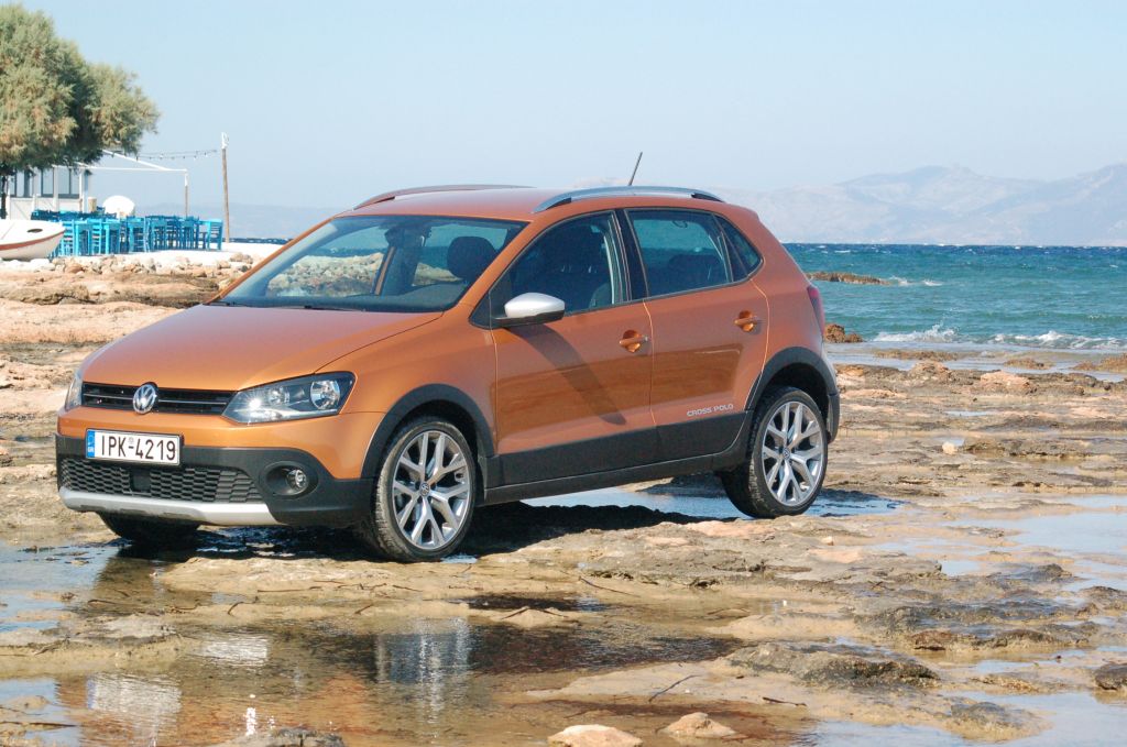 VW Cross Polo: Έχει… Plan B για τις εκτός πόλης αποδράσεις