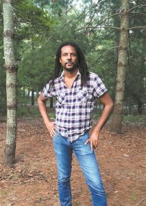 Mαύρη κουλτούρα σε λευκό φόντο;