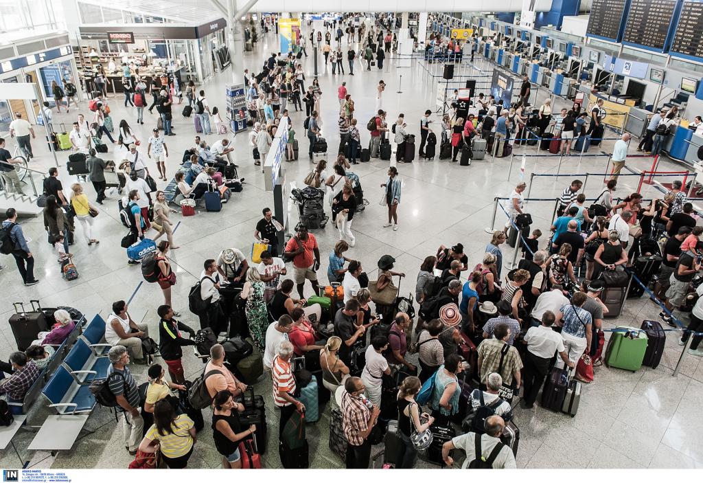 Πάνω από 34 εκατ. επιβάτες διακινήθηκαν ως τον Αύγουστο από τα ελληνικά αεροδρόμια