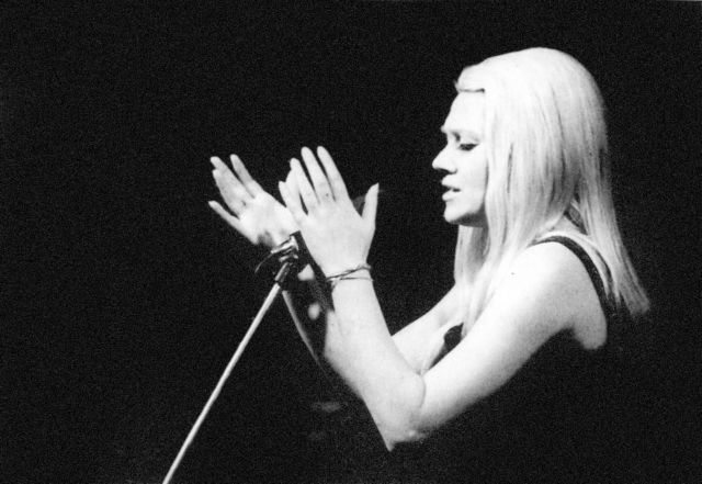 Ντόρα Γιαννακοπούλου: Με την πρόζα στο αίμα της