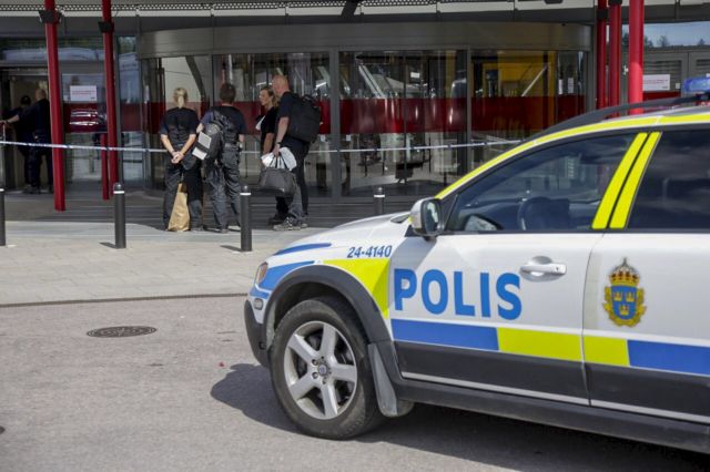 Σουηδός συνελήφθη επειδή οδηγούσε μεθυσμένος χλοοκοπτικό μηχάνημα | tanea.gr