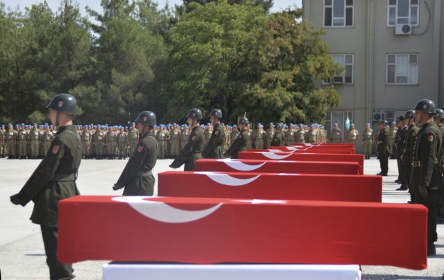 Νεκροί 15 τούρκοι στρατιώτες νεκροί σε ενέδρα του PKK στη νοτιοανατολική Τουρκία