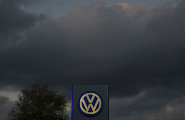 Aποπομπή του επικεφαλής της VW μετά το σκάνδαλο με τους ρύπους βλέπουν γερμανικά ΜΜΕ