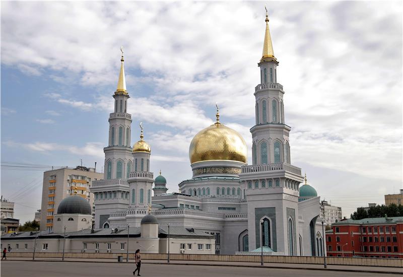 Πούτιν, Ερντογάν και Αμπάς στα εγκαίνια επιβλητικού τζαμιού στην Μόσχα