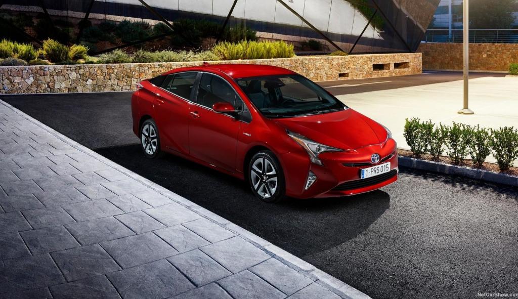 Toyota Prius: Νέα γενιά, πιο σύγχρονη σε όλα