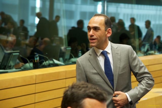 Εκδόθηκε και στη συνέχεια ακυρώθηκε το ένταλμα σύλληψης για τον υπουργό Οικονομικών της Κύπρου