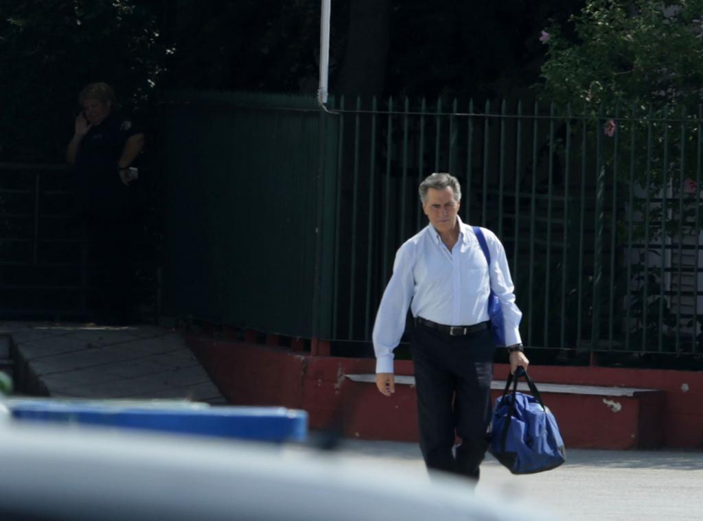Σε ειδικό ανακριτή απολογήθηκε ο Παπαγεωργόπουλος που αφέθηκε ελεύθερος άνευ όρων