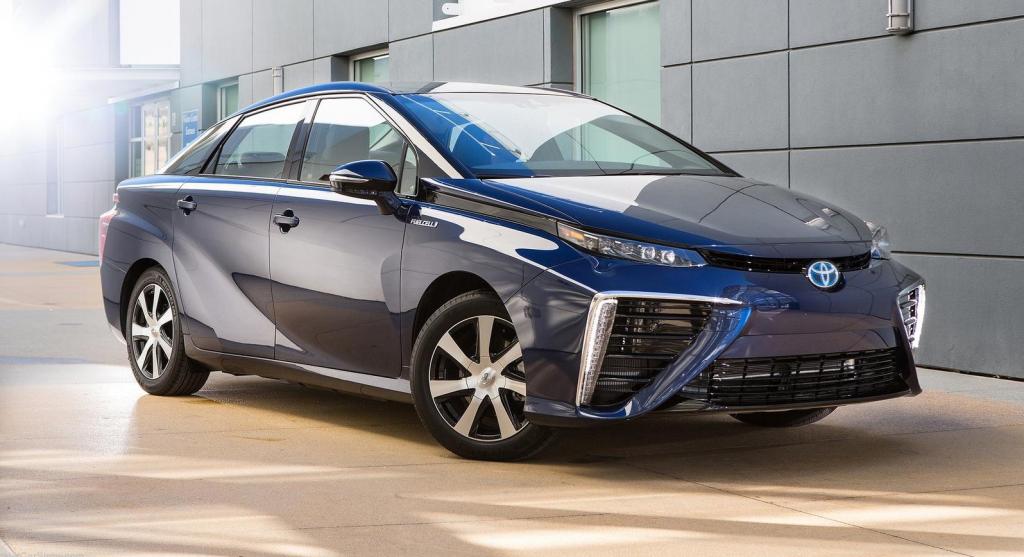 Toyota Mirai: Η καινοτομία της περασμένης δεκαετίας
