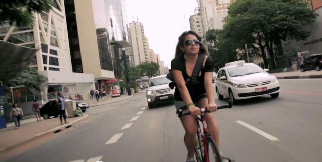 Ορθοπεταλιές #113 – Ένα ντοκυμαντέρ για το ποδήλατο και πώς η χρήση του μπορεί να αλλάξει τη ζωή μας