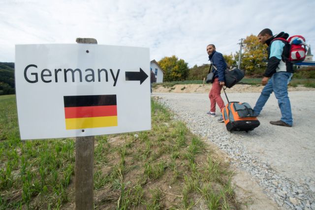 Συμπλοκές σε κέντρα πρώτης υποδοχής προσφύγων στη Γερμανία