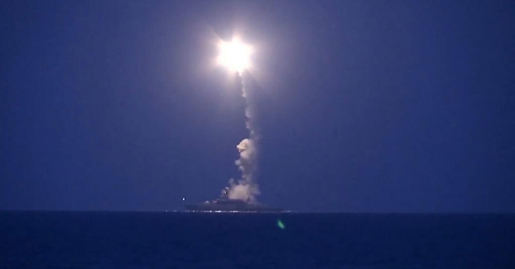 «Στάχτη» το 40% των υποδομών του ΙΚ στη Συρία από τους ρωσικούς πυραύλους
