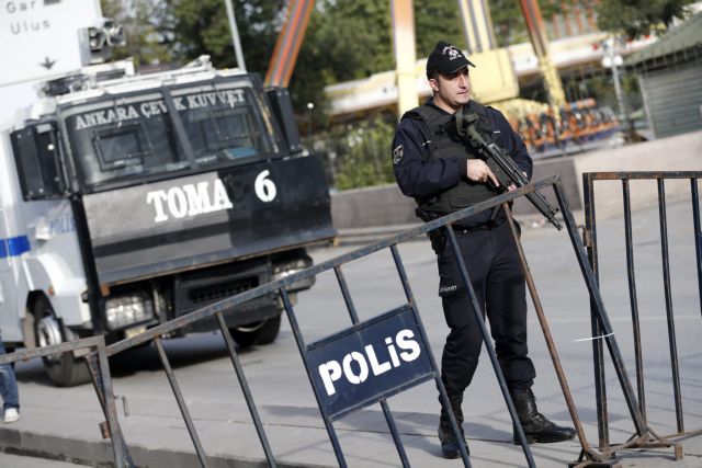 Τουρκία: Δύο αστυνομικοί και τέσσερις μαχητές του Ι.Κ. νεκροί σε ανταλλαγή πυρών