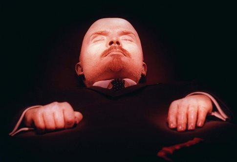 Πώς ο Λένιν δείχνει τόσο φρέσκος 91 χρόνια μετά τον θάνατό του