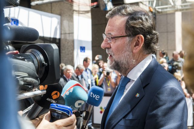 Στο Συνταγματικό Δικαστήριο κατά της απόφασης του καταλανικού κοινοβουλίου προσφεύγει η ισπανική κυβέρνηση