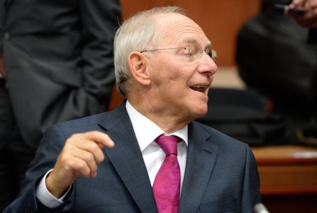 Γερμανία: Στο Συνταγματικό Δικαστήριο προσφεύγουν οι πράσινοι για το Grexit του Σόιμπλε