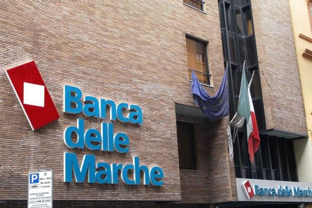 Επιχείρηση για τη διάσωση τεσσάρων τραπεζών στην Ιταλία