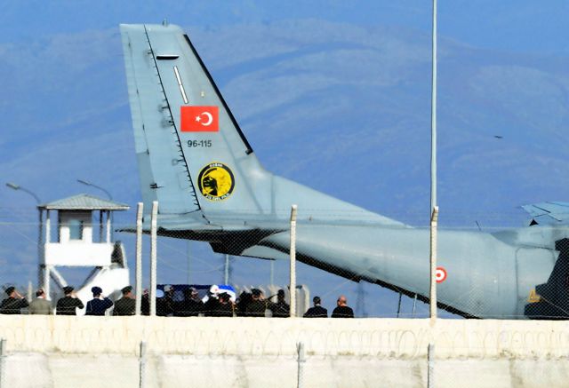 Τουρκία: Η σορός του ρώσου πιλότου παραδόθηκε σε ρώσους διπλωμάτες