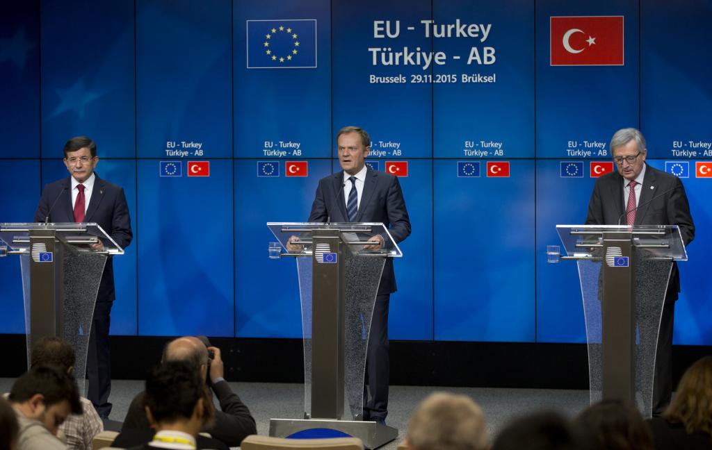 ΕΕ προς Τουρκία: Τρία δισ. ευρώ για το προσφυγικό, ξεπάγωμα ενταξιακής πορείας
