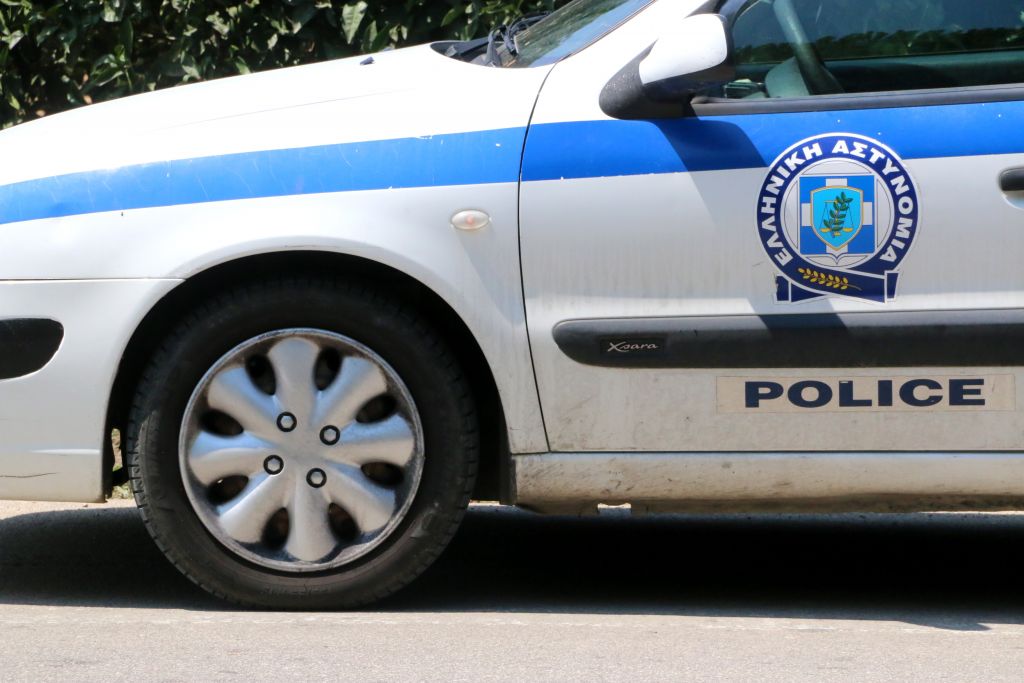 Τρεις συλλήψεις για «φρουτάκια» στην Κόρινθο