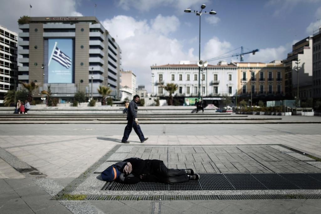 Ευρωβαρόμετρο: Ελληνες, ο πιο απογοητευμένος λαός στην Ευρώπη