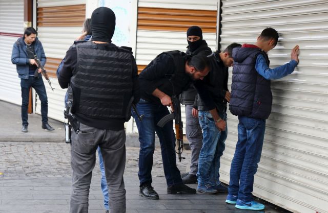 Τουρκία: Συλλήψεις ακόμη και πρώην αστυνομικών προσκείμενων στον Γκιουλέν