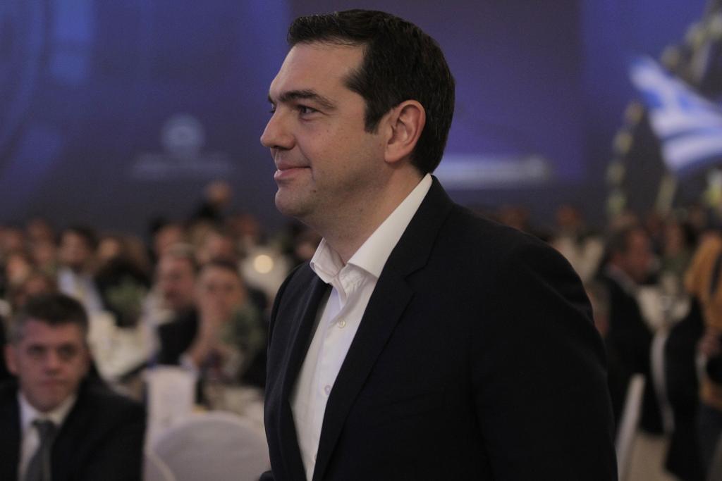 «Το 2016 θα είναι η χρονιά που θα εδραιώσει τη σταθερότητα στον τόπο μας», είπε ο Τσίπρας