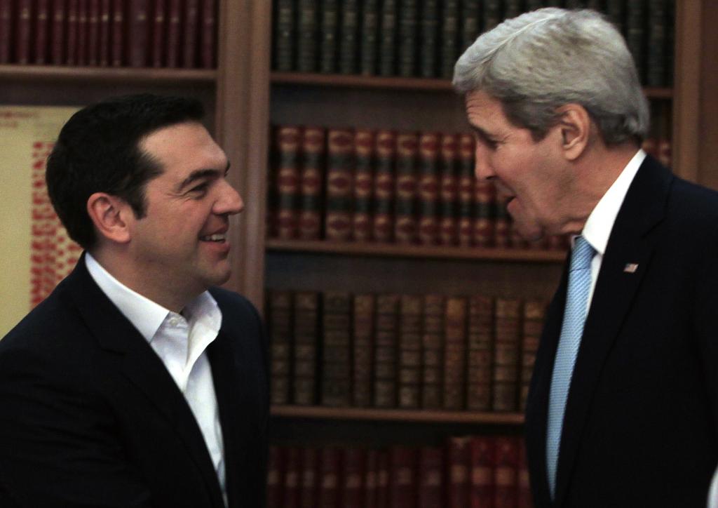 Κέρι: Θα κάνουμε ό,τι μπορούμε για να σταθεί η Ελλάδα στα πόδια της