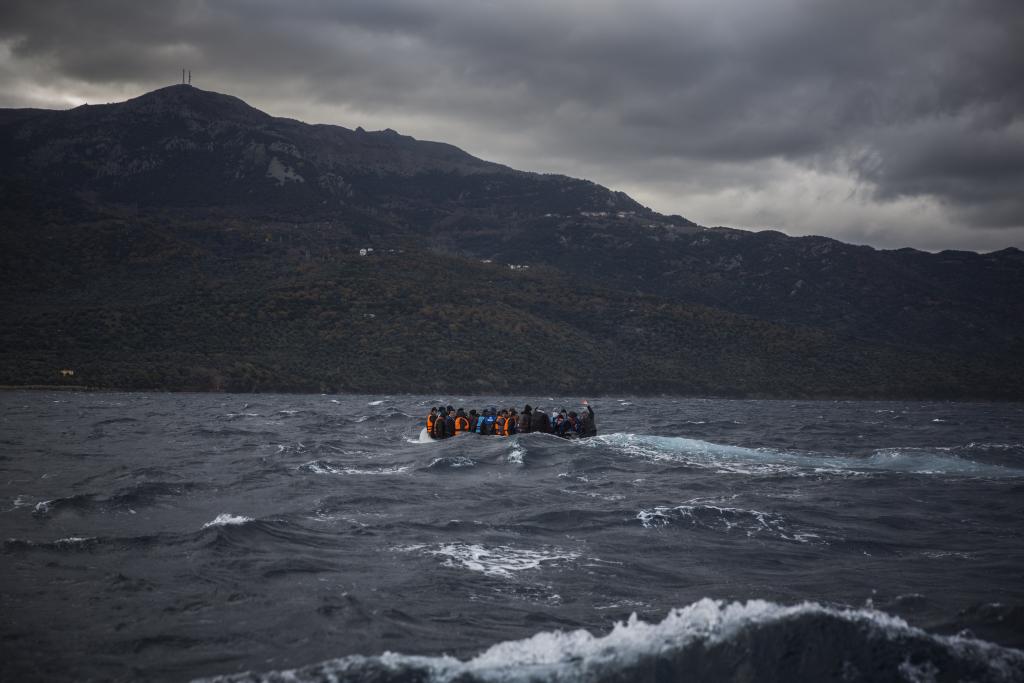 Νέο ναυάγιο στο Αιγαίο: 18 νεκροί, ανάμεσά τους πολλά παιδιά