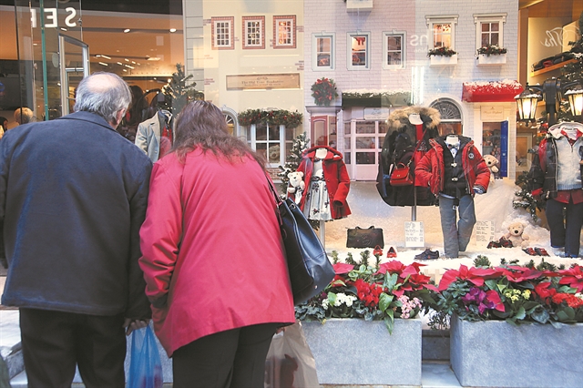 Οι προσφορές για την ΕΛΒΟ αργούν